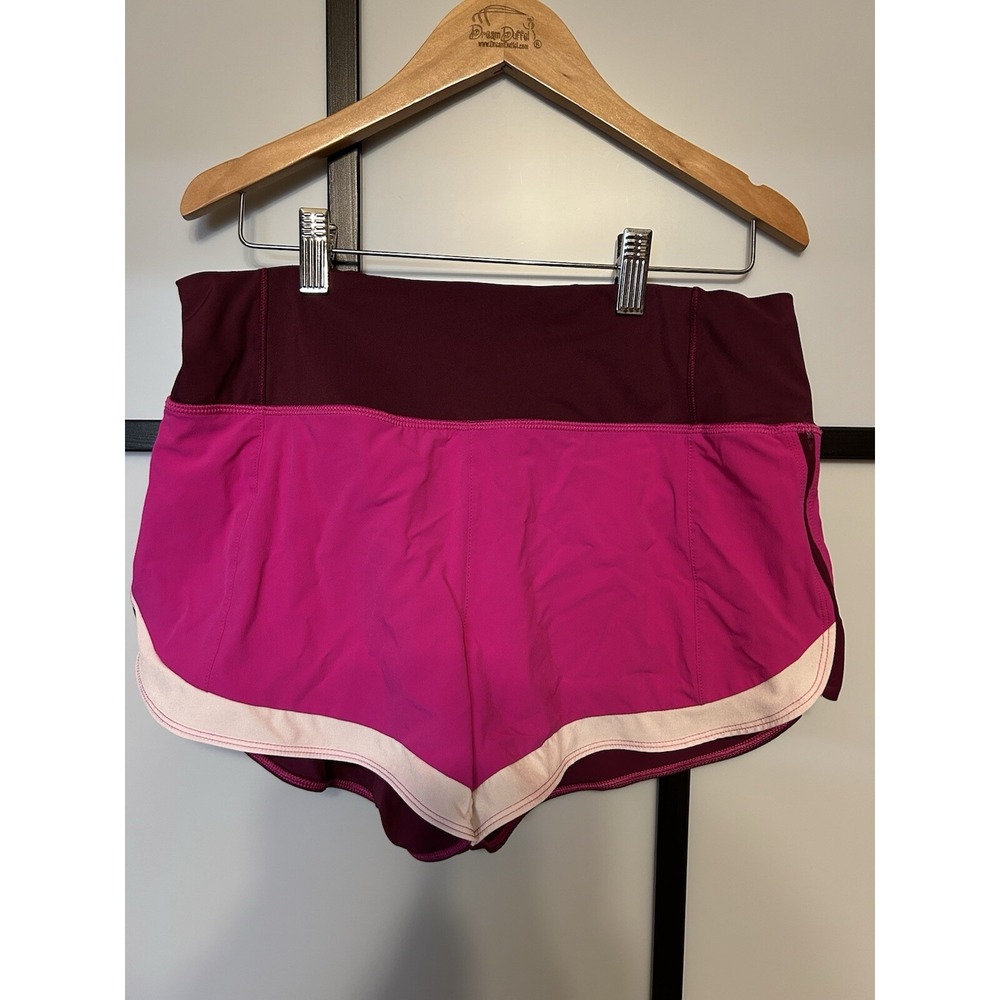 Athleta Women's Exercise Shorts Purple Size Small‎ Zip Pocket